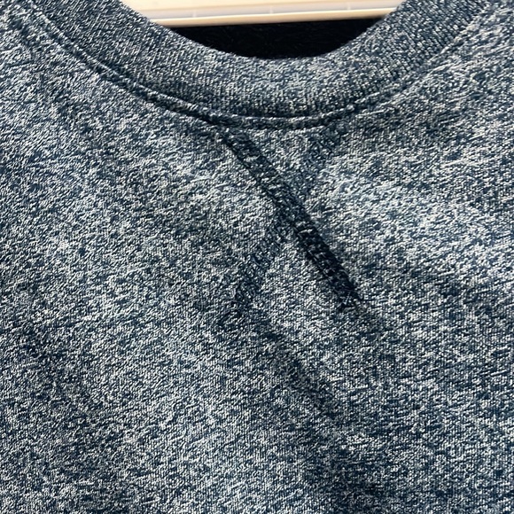 NWOT bench tee shirt - Picture 3 of 6